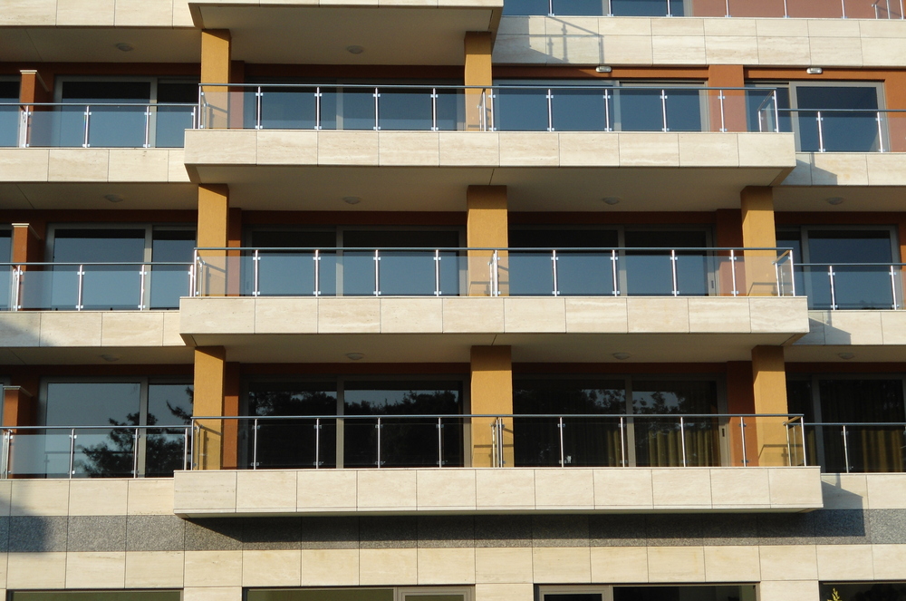 Stainless steel and glass railings and aluminium railings