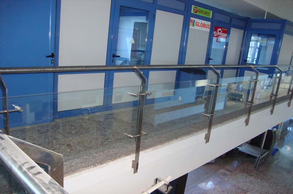 Stainless steel and glass railings and aluminium railings
