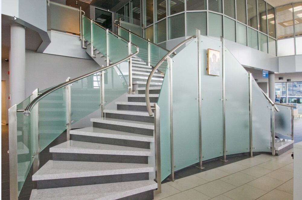 Stainless steel and glass railings and aluminium railings